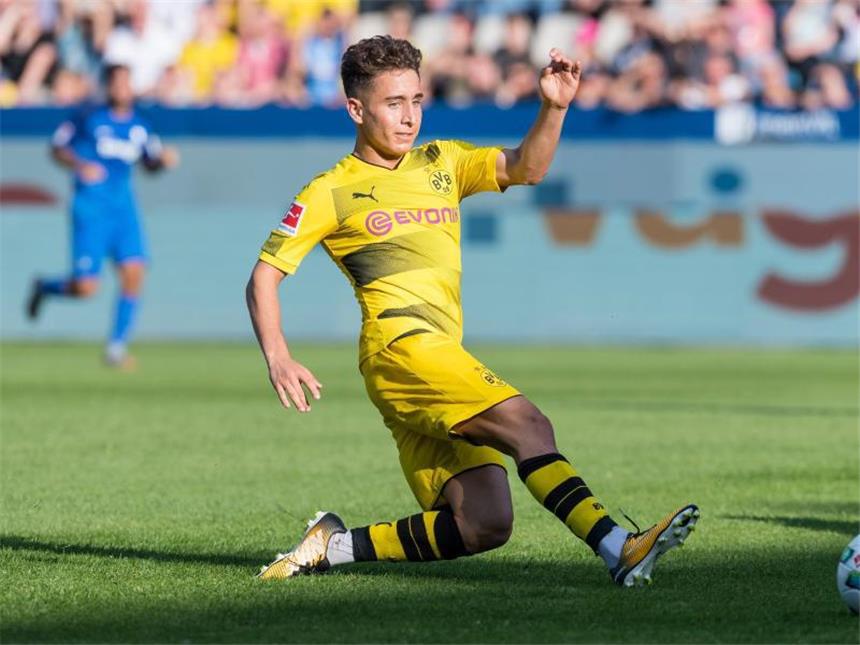 Medien: Mor vor Wechsel vom BVB zu Inter Mailand Steht kurz vor einem Wechsel in die Serie-A: BVB-Profi Emre Mor. Foto: Guido Kirchner
