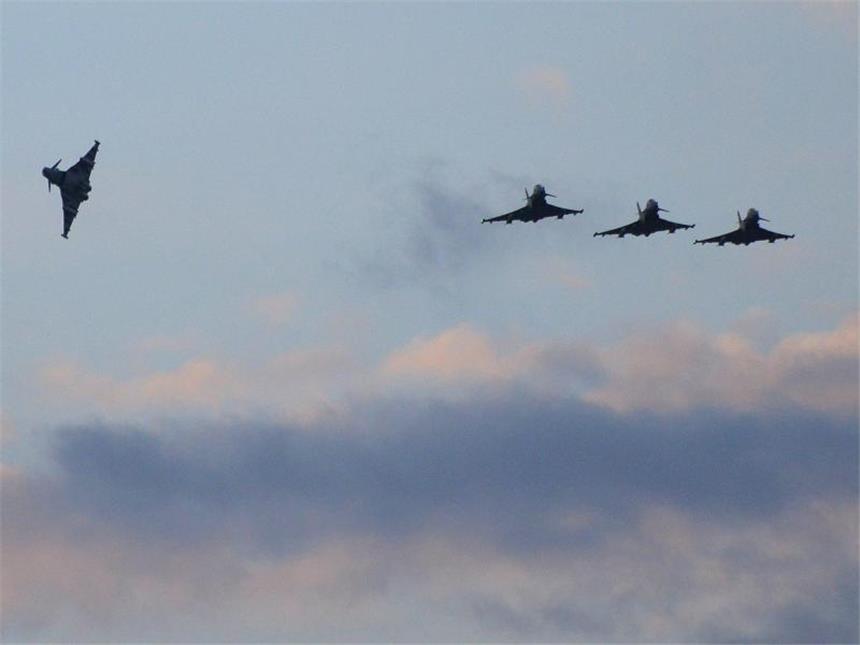 UN wollen Neustart der Syrien-Gespräche Steinmeier hofft, dass die UN durch das Flugverbot ihre Hilfslieferungen wieder aufnehmen können. Foto: Stavros Koniotis