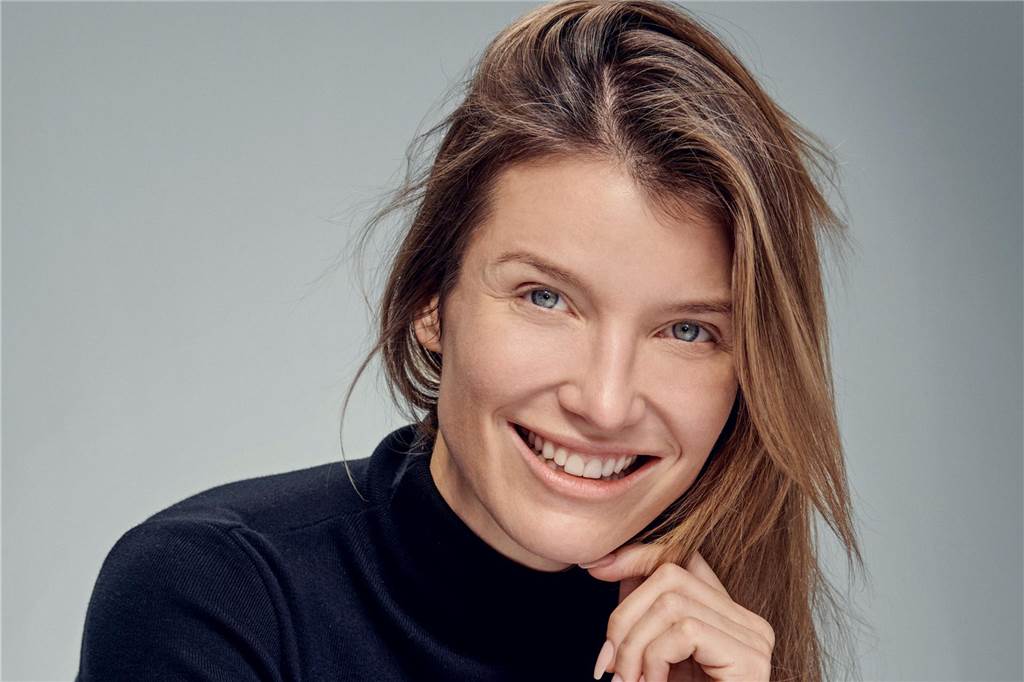 GNTM-Kandidatin: „Ich dachte, die Welt würde sich nie weiterdrehen“ Ein Porträtbild der Teilnehmerin Stella aus Dortmund.