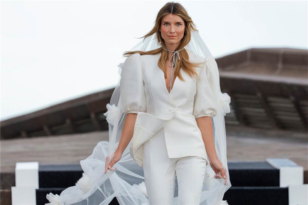 Dortmunderin bei Gemany´s Next Topmodel: Stella überzeugt auf dem Walk Stella GNTM