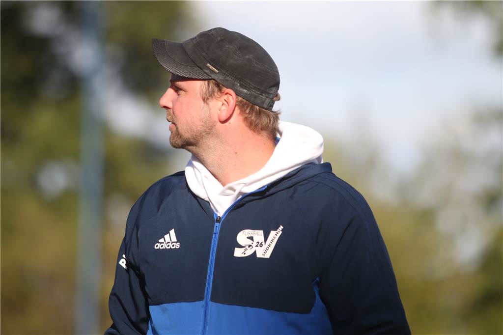 Nummer zehn: In drei Fußballvereinen verzichten die Trainer auf ihre Gehälter Stephan Kriesinger verzichtet auf sein Trainergehalt beim SV Südkirchen.