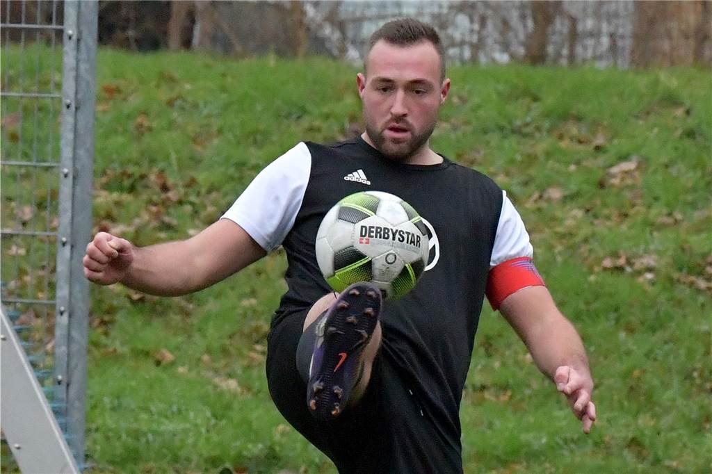 Kuriose Vereinbarung mit der Ehefrau: Erster Saisonsieg hat für Preußen-Trainer weitreichende Folgen Stephan Voigt und der SV Preußen Lünen werden sich nicht ohne Punkte aus der Kreisliga A verabschieden.