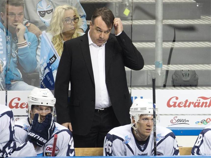 Eisbären stellen Richer als Co-Trainer vor Stéphane Richer steht nun bei den Eisbären hinter der Bande. Foto: Jörg Carstensen
