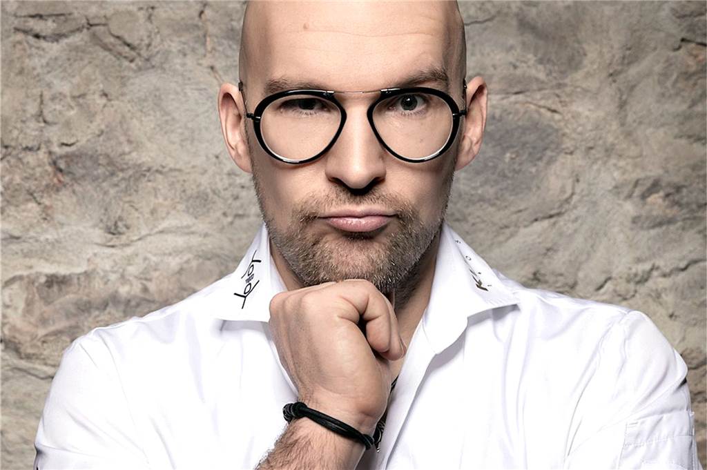Sternekoch Benedikt Faust präsentiert am 6. Juli beim Hofmusik Festival Live-Cooking mit lokalen Produkten.