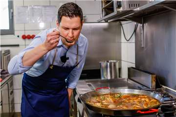Sternekoch Michael Dyllong eröffnet bald ein neues Restaurant in Dortmund-Hombruch.