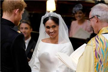 Strahlendes Lächeln beim Ja-Wort: Viele Adelsexperten erwarten von Meghan Markle frischen Wind für das Königshaus. Foto: Dominic Lipinski/PA Wire