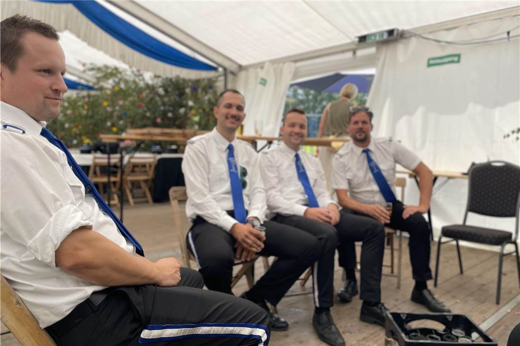 Strahlendes Wetter und beste Wettkampfstimmung: Heiß gings her beim Vogelschießen des Schützenvereins St. Laurentius Estern 1710 in Stadtlohn.