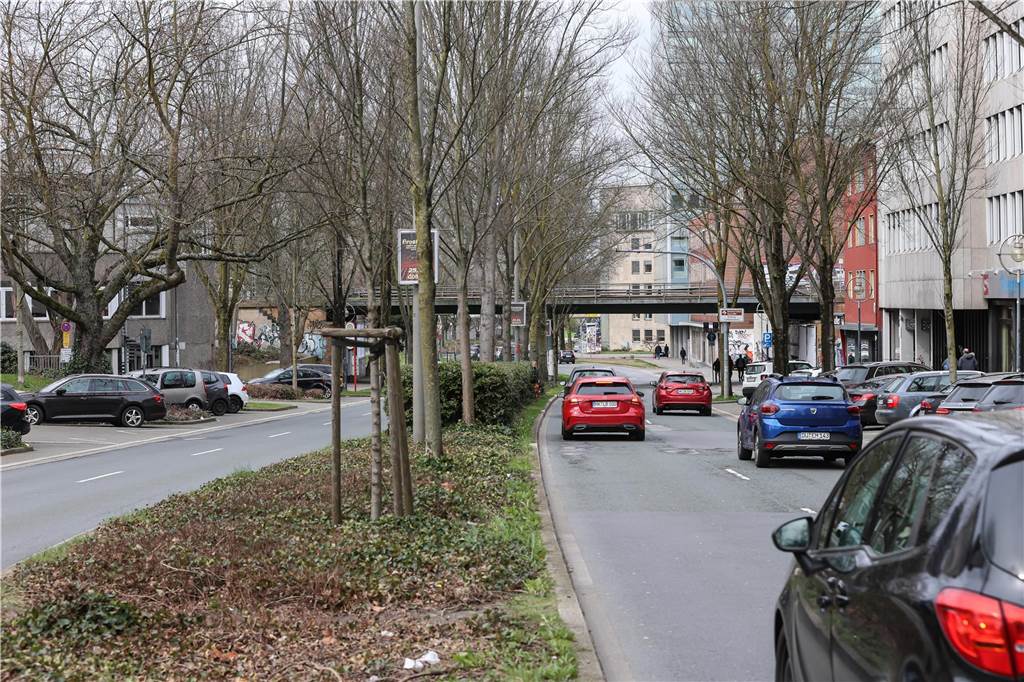 Stadt verschiebt Arbeiten an Märkischer Straße: Fördermittel futsch Die Märkische Straße ist eine der wichtigsten Einfallschneisen in Dortmunds City.