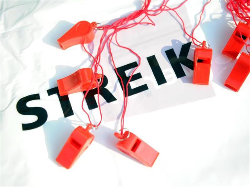 Streikende können keine Streikbruch-Prämie fordern Streikende können vom Arbeitgeber keinen finanziellen Ausgleich für die Arbeitskampftage erwarten. Foto: Caroline Seidel/dpa