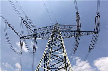 Strom wird im neuen Jahr wohl für die meisten Verbraucher teurer - aus verschiedenen Gründen.