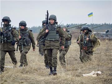 Studenten der ukrainischen Militärakademie. Noch ist kein Ende des blutigen Bürgerkriegs absehbar. Foto: Sergei Kozlov