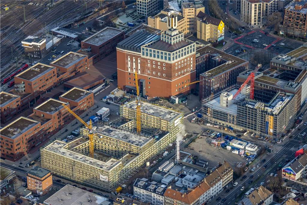 Rathaus, Bahnhof, Kampstraße: die zehn wichtigsten Dortmunder Bauprojekte Studentenwohnungen (unten links) und ein Hotelkomplex (rechts) entstehen aktuell rund um den U-Turm.