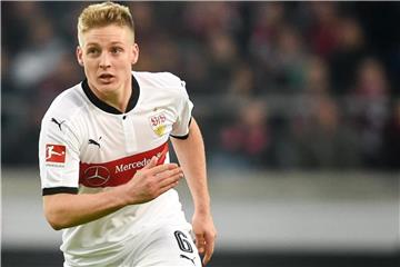 Stuttgarts Ascacibar erhielt nach seinem Platzverweis am 33. Spieltag eine Geldstrafe und muss ein Spiel aussetzen. Photo: Sina Schuldt Foto: Sina Schuldt