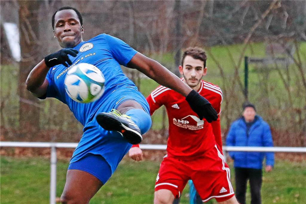 Ehemaliger Westfalenliga-Spieler macht mit 45 Jahren beim Dortmunder A-Ligisten weiter Sundi Gomes, hier im Trikot des Hombrucher SV, ist immer noch in der Kreisliga A aktiv.