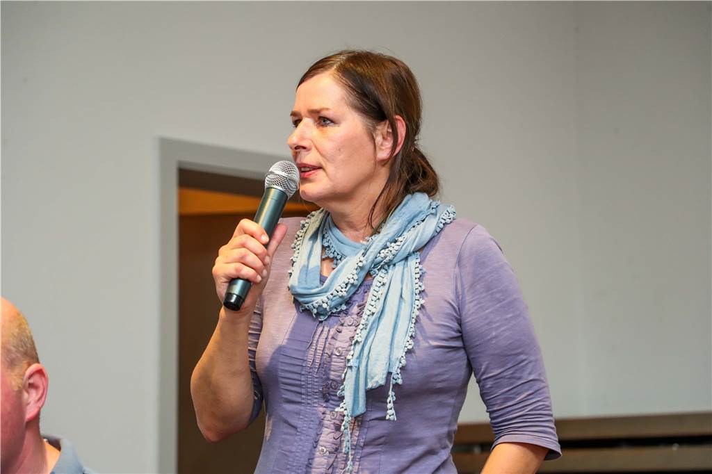 Westpark-Anwohner diskutieren über die Pläne der neuen Bürgerinitiative Susanne Schonschor schildert zu Beginn die für viele Anwohner inzwischen schwer erträgliche Situation.