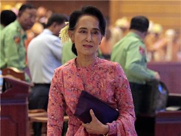 Suu Kyi kann laut der Verfassung von Myanmar nicht Präsidentin werden, weil ihre Söhne Briten sind. Foto: Hein Htet/Archi