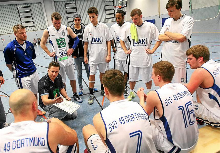 SVD-Coach Mlynarski über Ziele und Konkurrenz SVD-Coach Sebastian Mlynarski und seine Mannschaft. Die Aussichten vor der neuen Saison sind etwas gedämpft.