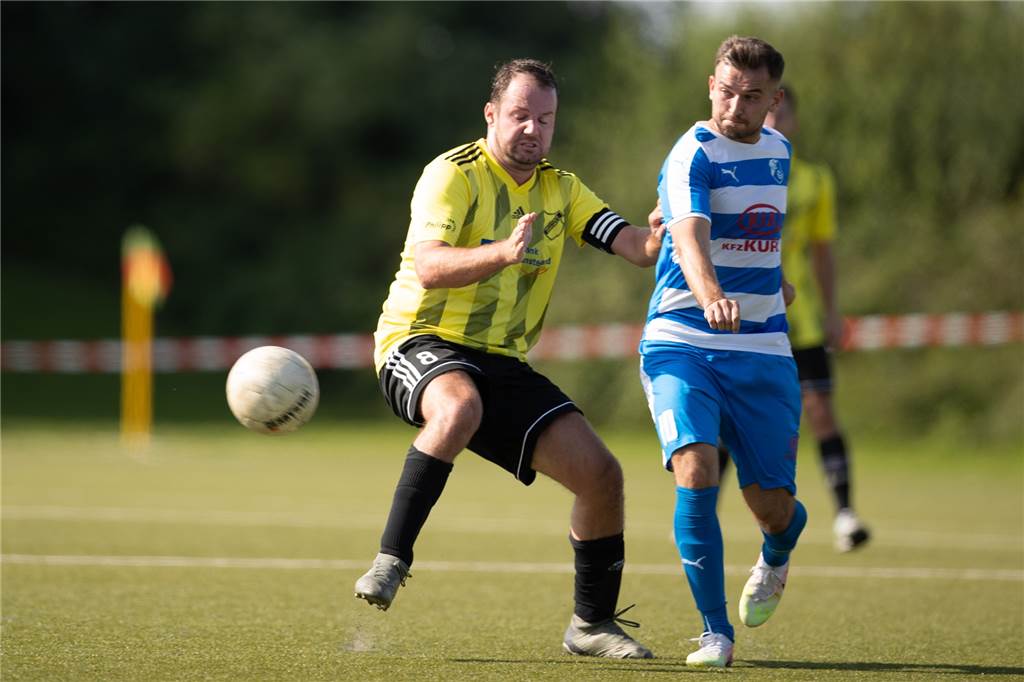 Skandalspiel mit Massenschlägerei: Spieler von Westfalia Vinnum hat bis heute Nachwirkungen Sven Quante feierte damals sein Comeback gegen Herta Recklinghausen.