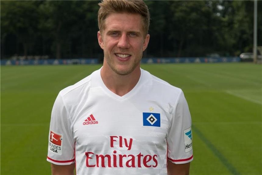 Arminia Bielefeld verpflichtet Fußballprofi Sven Schipplock Sven Schipplock, damals noch im Trikot des HSV. Foto: Axel Heimken/Archiv