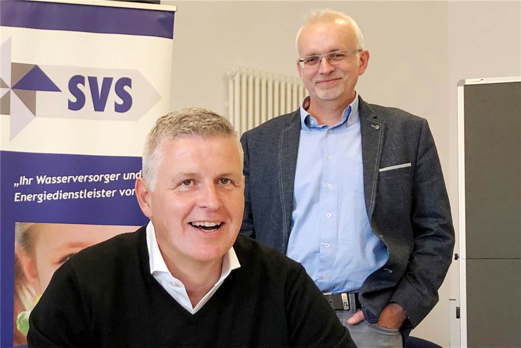 Fusion auf der Tagesordnung: Verschmelzen SVS und Stadtwerke Ahaus? SVS-Geschäftsführer Thomas Spieß und der und Südlohns Bürgermeister Werner Stödtke, der zugleich auch SVS-Aufsichtsratsvorsitzende ist, hier bei einer gemeinsamen Pressekonferenz im Jahr 2021.