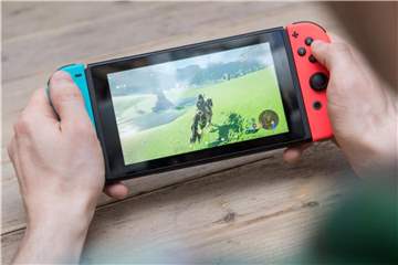 Switch-Spieler können ab dem 19. September Nintendos neuen Abo-Service Nintendo Switch Online für Mehrspieler- und Retro-Spiele nutzen. Foto: Andrea Warnecke