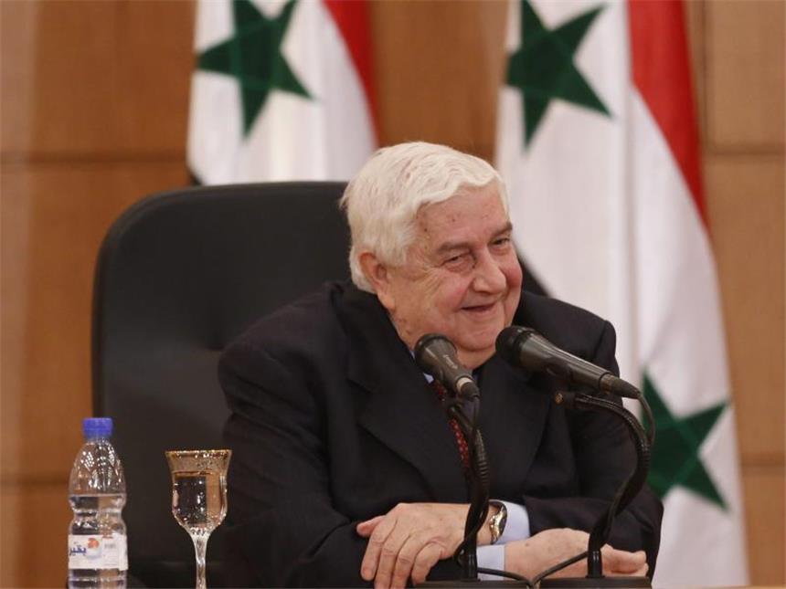 Syrien: UN-Vermittler darf nicht über Präsidenten reden Syriens Außenminister Walid al-Moallem bestreitet das Recht des Auslands, sich in Präsidentenwahlen einzumischen. Foto: Youssef Badawi/Archiv