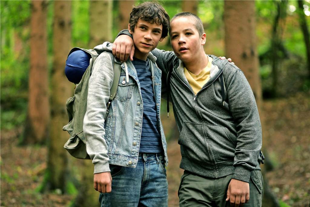 Familienfilm: Dreharbeiten in drei Ländern dauerten wegen Corona länger Szene aus dem Familienfilm „Nachtwald".