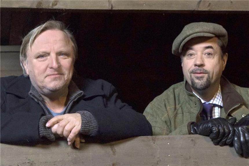 Für 2018 ist nur ein „Tatort“ aus Münster geplant Szene aus einem Tatort mit Axel Prahl (l.) und Jan Josef Liefers. Foto: Thomas Kost/WDR/Archiv