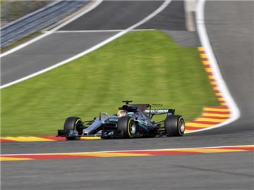 Tagesschnellster in Spa-Francorchamps: Mercedes-Pilot Lewis Hamilton. Foto: Geert Vanden Wijngaert