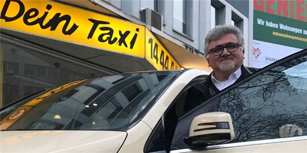 Taxifahren in Dortmund soll deutlich teurer werden: „Wir müssen das tun“ Tahir Akbas hofft als Taxiunternehmer und Vorsitzender der Taxi Dortmund eG auf eine baldige Erhöhung der Taxi-Tarife.