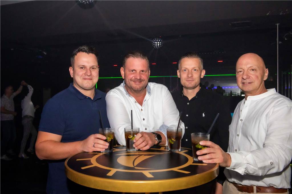Tanzbarer Discofox, Charts und Popschlager lagen am Samstagabend (20. Oktober) in der Stadtmühle auf dem Plattenteller – Disco wie früher war das Motto, das alle Generationen zum Tanzen und Feiern lockte.
