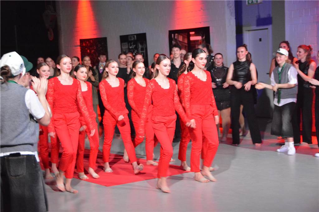 Tanzfabrik "Prolog", 6. bis 8.2.2025