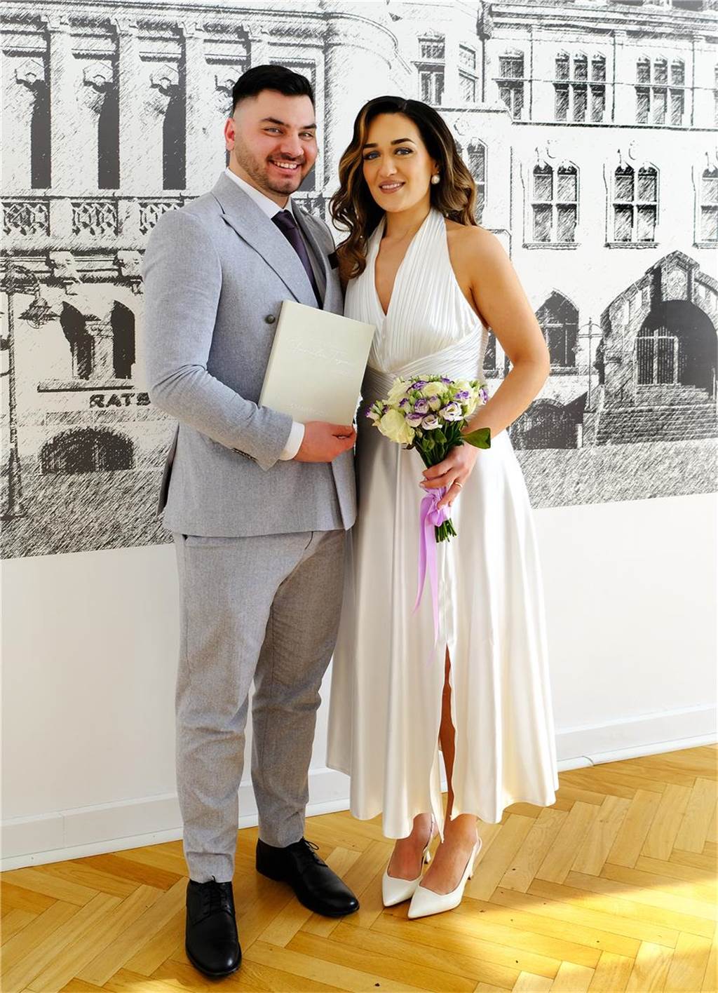 Aylin und Cihat heiraten: Antrag in der Tiefgarage Ein Brautpaar im Recklinghäuser Rathaus.