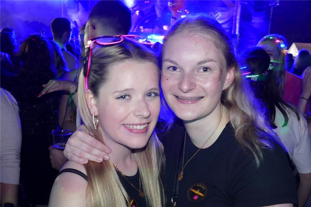Tausende Festivalbesucher feierten beim Finale des DBC 2023.