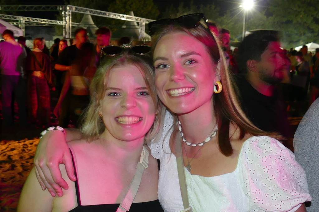 Tausende Festivalbesucher feierten beim Finale des DBC 2023.