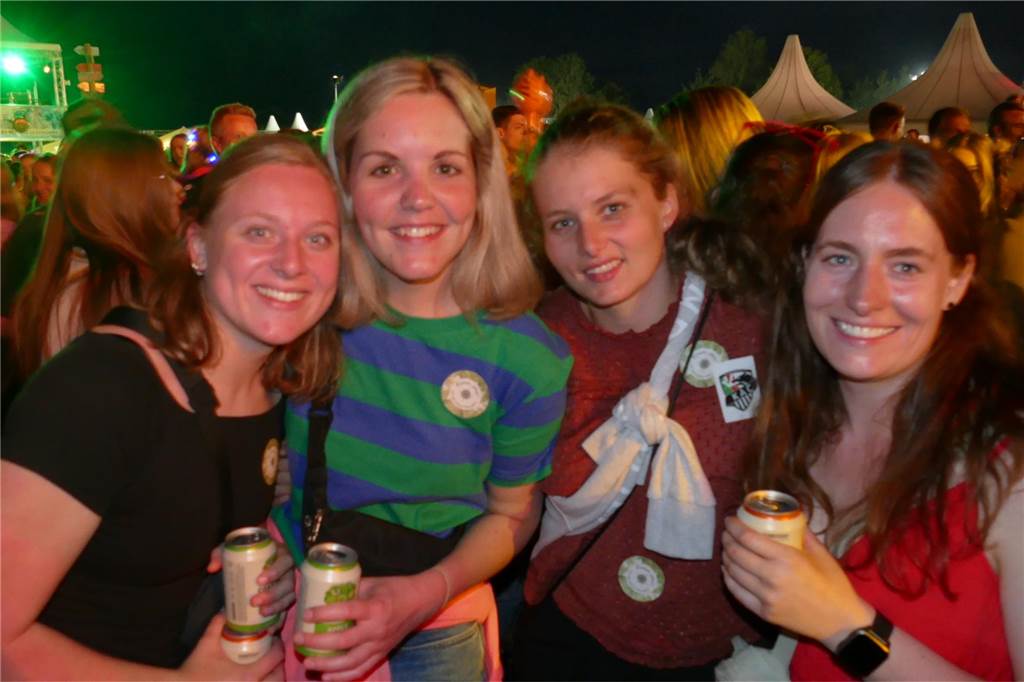 Tausende Festivalbesucher feierten beim Finale des DBC 2023.