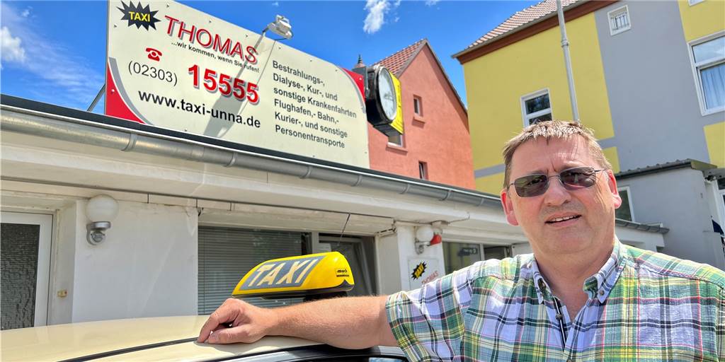 Taxifahren viel teurer? Kreis Unna lehnt große Preissprünge ab „Taxi Thomas“ heißt das Unternehmen von Thomas Posala (57) aus Unna. Er hat beim Kreis Unna eine deutliche Erhöhung der Taxitarife beantragt.