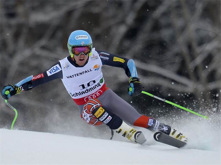 Ligety holt sich Gold im Super-G Ted Ligety nutzt auf dem Kurs seine Qualitäten als Techniker. Foto: Christophe Karaba