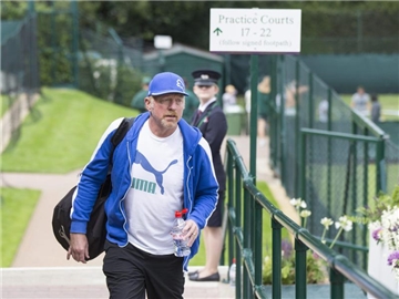 Tennis-Legende Boris Becker will gerne wieder als Trainer arbeiten. Foto: Peter Klaunzer