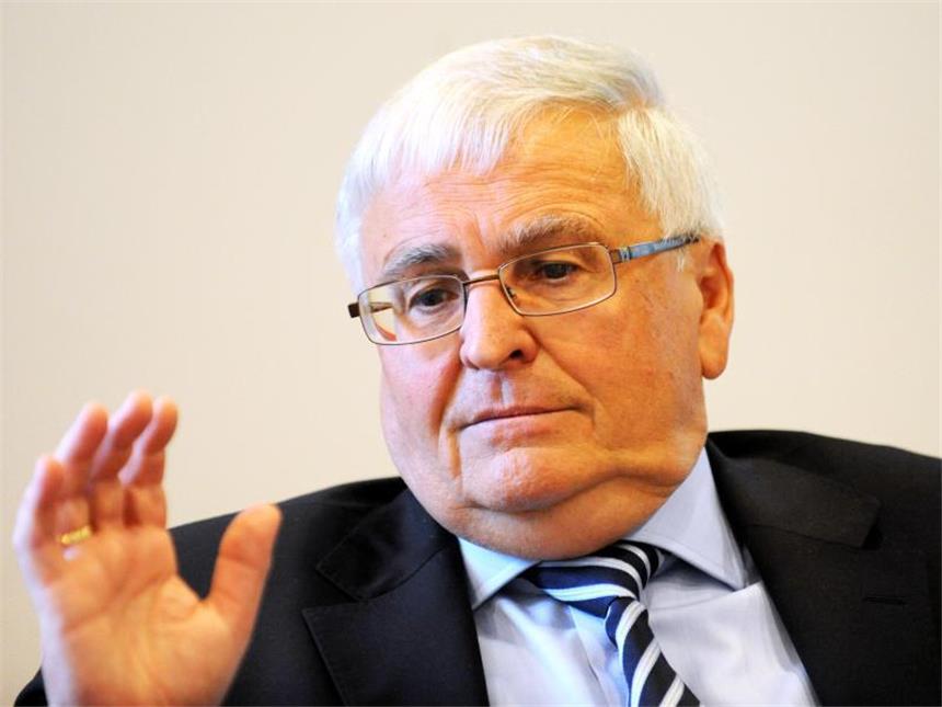 Zwanziger kritisiert europäische FIFA-Funktionäre Theo Zwanziger hat die europäischen FIFA-Funktionäre kritisiert. Foto: Maurizio Gambarini