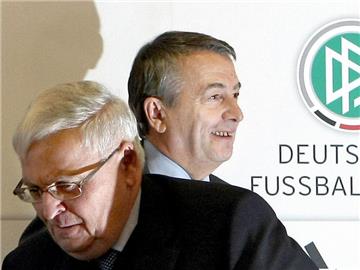 Theo Zwanziger (l.) und Wolfgang Niersbach stehen im Fokus der Ermittlungen.
