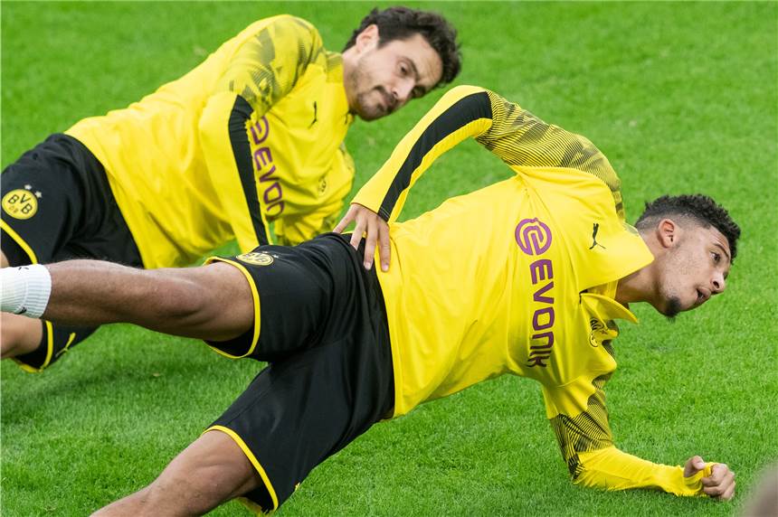 Videoschatz: Delaney zieht lustigen Vergleich mit jungen Spielern Thomas Delaney (l.) und Jadon Sancho beim BVB-Training.