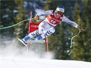 Thomas Dreßen überzeugte in der Abfahrt als WM-Zwölfter und zuletzt mit einem überraschenden sechsten Rang beim Weltcup in Kvitfjell. Foto: Alessandro Trovati
