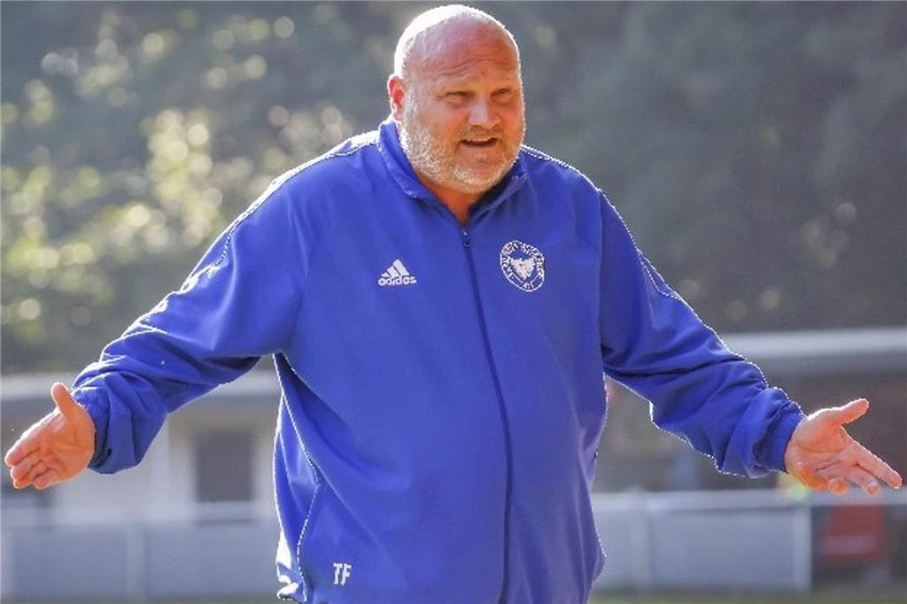 Dortmunder Trainer-Urgestein wirft hin: „Mir fehlen ein paar Prozente Thomas Faust ist als Trainer bei BW Huckarde zurückgetreten,