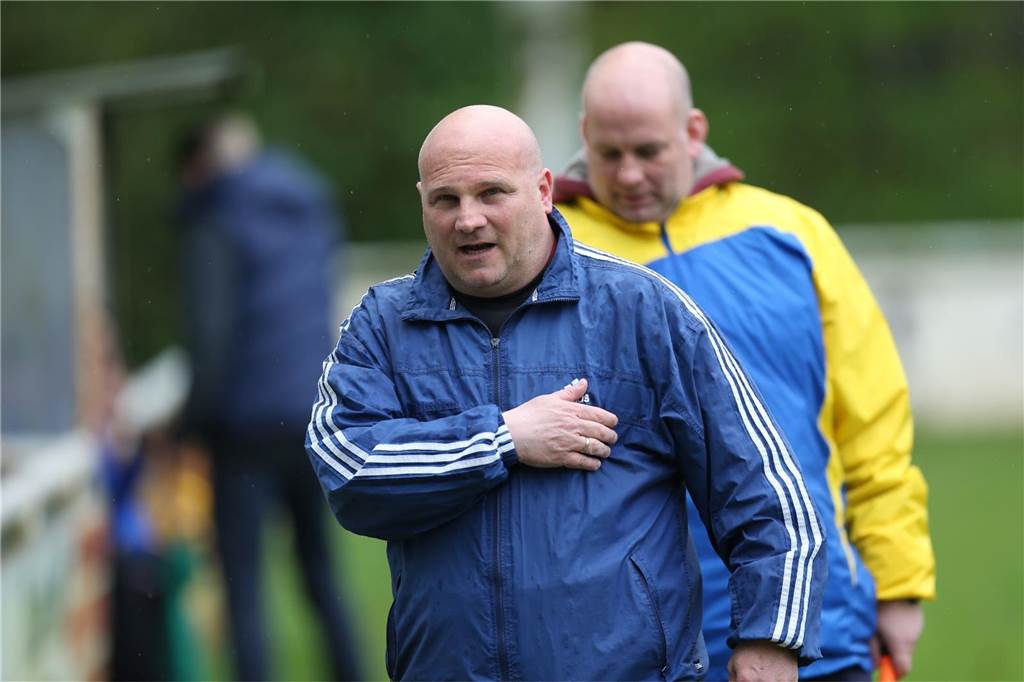 Dennis Hasecke und Spvg Schwerin widersprechen sich vehement: Hintergründe zum Trainer-Aus Thomas Faust widerspricht den Aussagen von Ex-Coach Hasecke.