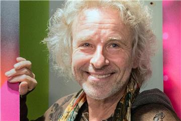 Thomas Gottschalk hat sich noch nie wie eine graue Maus gekleidet. Foto: Matthias Balk