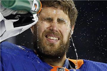 Thomas Greiss steht bei den New York Islanders im Tor. Foto: Adam Hunger/AP