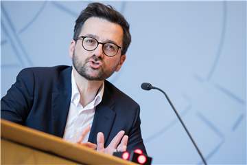 Thomas Kutschaty, SPD-Spitzenkandidat zur Landtagswahl im Mai, hat ein Problem. Ihm fehlt es selbst in den eigenen Reihen an Rückhalt.