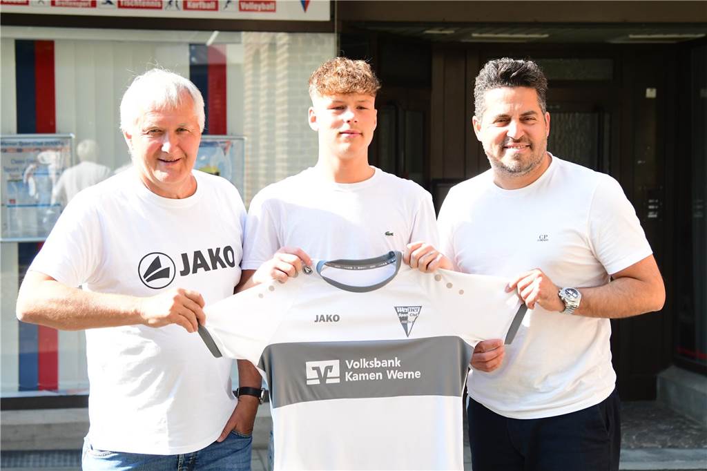 Werner SC holt Stammspieler vom SV Herbern Thomas Overmann, Maurice Modrzik und Kurtulus Öztürk mit Trikot