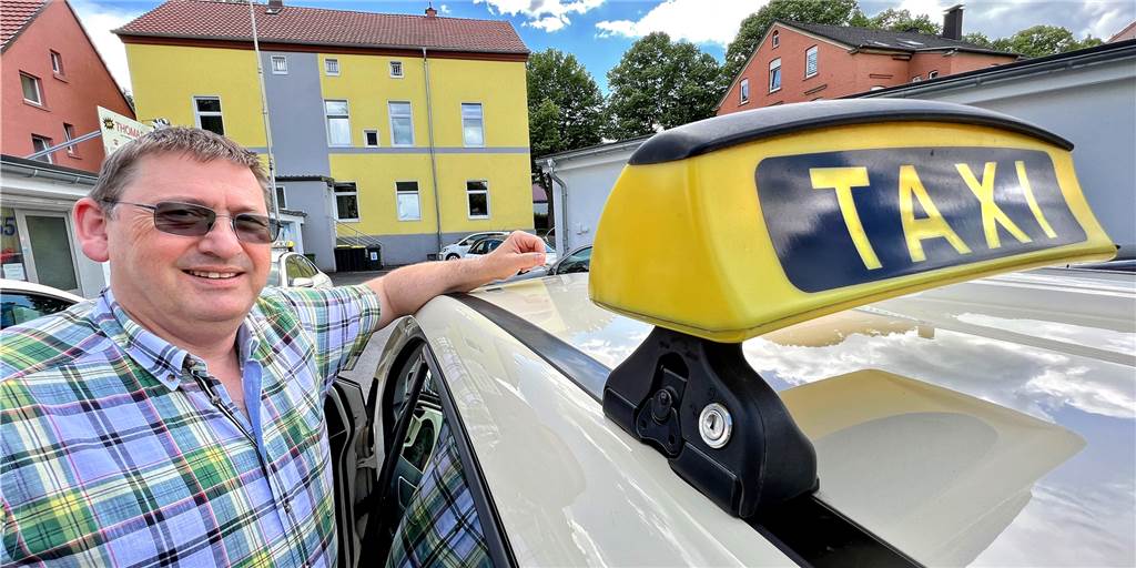 Taxis in Not: Thomas Posala (57) will deutlich höhere Preise im Kreis Unna Thomas Posala (57) von „Taxi Thomas“ in Unna hat beim Kreis Unna eine Erhöhung der Taxitarife beantragt.